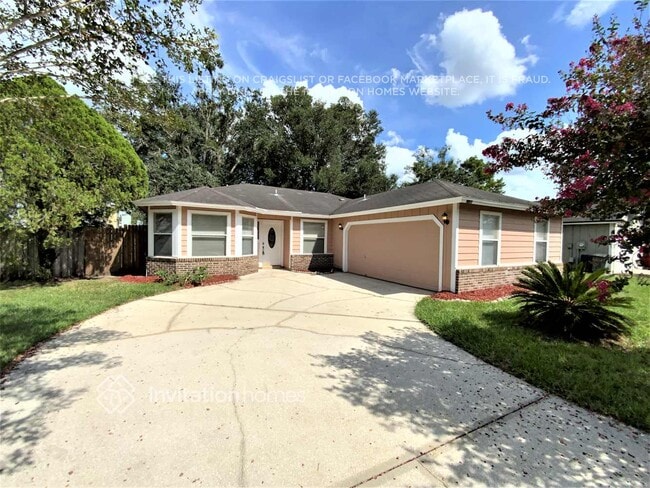 Building Photo - 7737 Rockridge Dr W