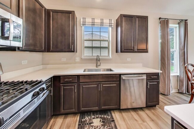 Photo - 1101 Black Cherry Dr