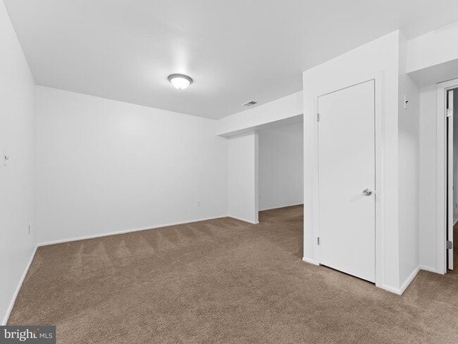 Photo - 1809 Silver Ct