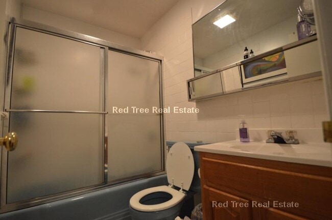 Photo - 33 Lancaster Terrace Unit 206