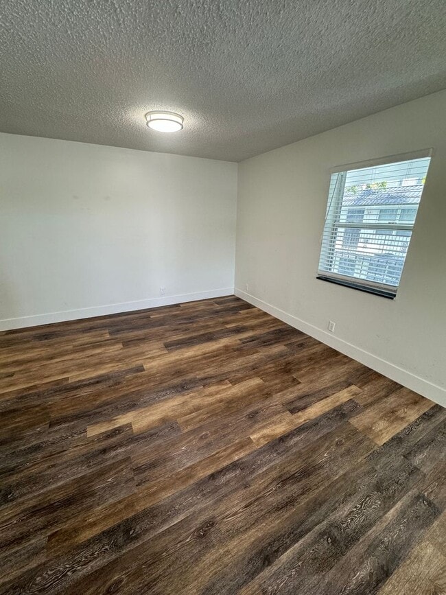 Photo - 2500 Johnson St LLC