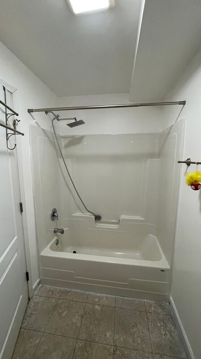 Photo - 12 Peregrine Way Unit apartment