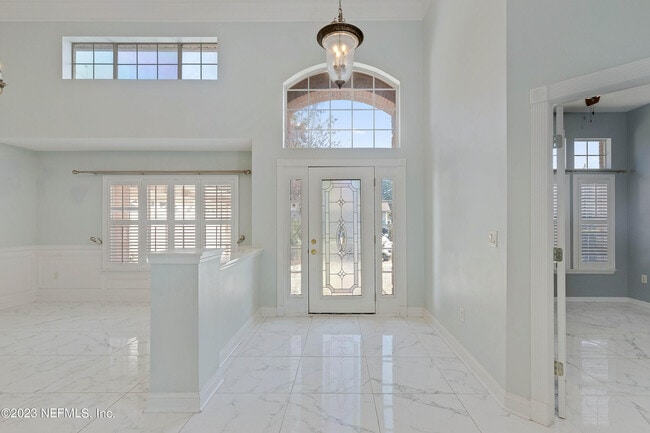 Photo - 429 Sea Spray Ln