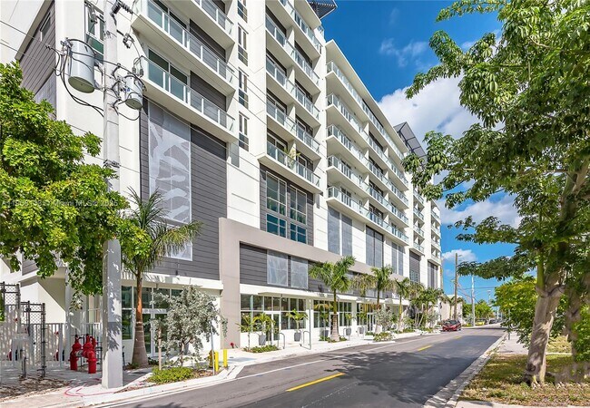 Photo - 321 NE 26th St Unit 507