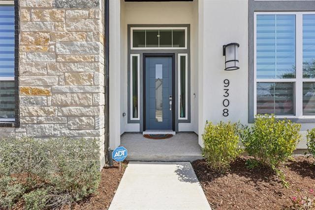 Building Photo - 9308 Rockmount Drive Rental