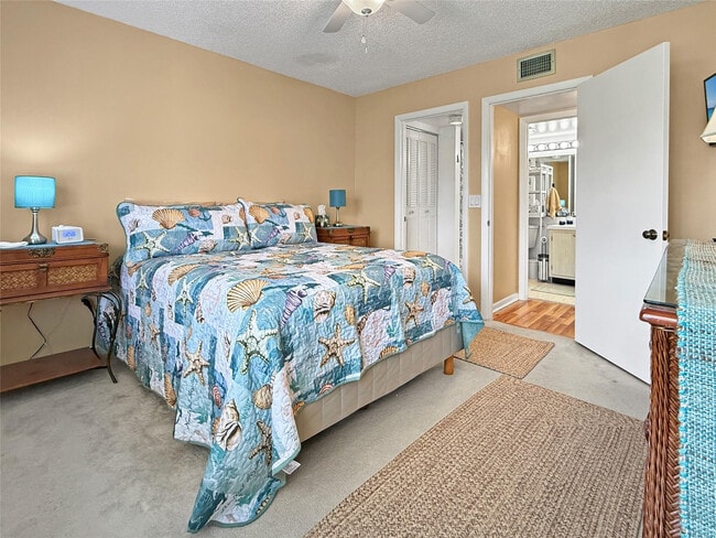 Photo - 320 Knotty Pine Cir Unit A2