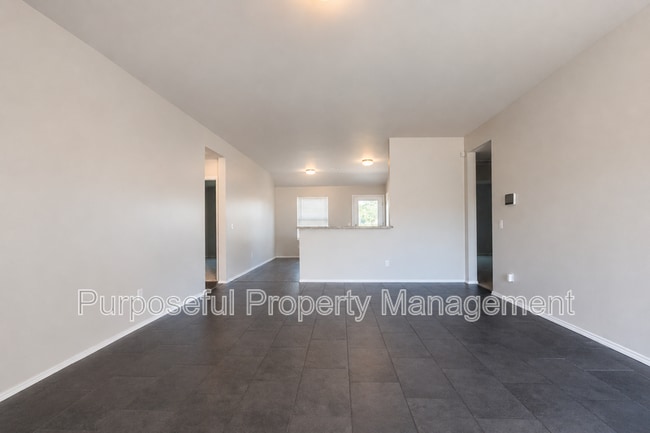 Photo - 1809 West Antler Way