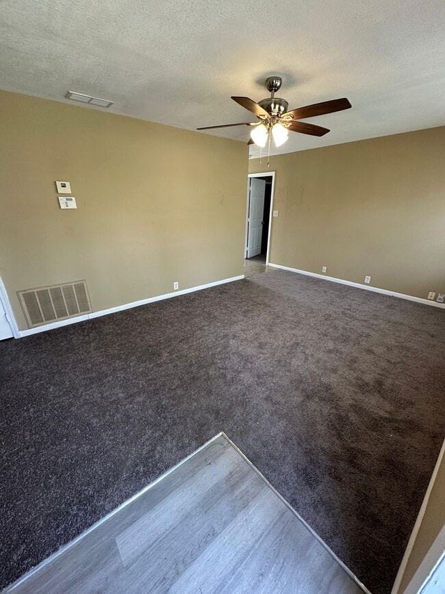 Photo - 4 bedroom 1 bath