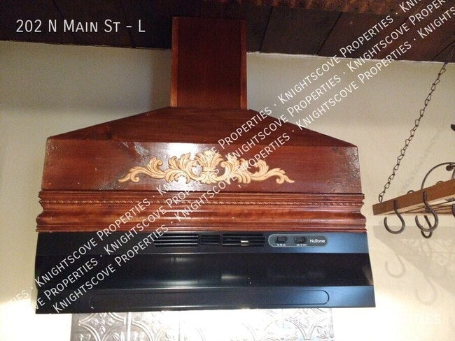 Photo - 202 N Main St Unit L