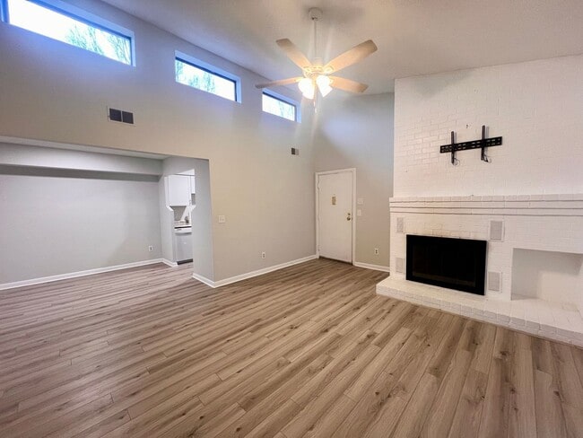 Photo - 122 Turtle Creek Rd Unit 9