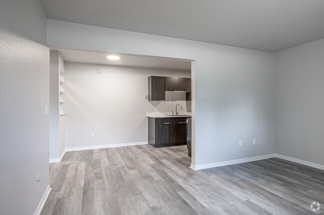 1BR, 1BA - 500SF - Living Room