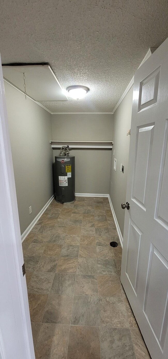 Photo - 252 Waterbury Ct Unit 116