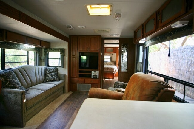 Photo - 1Br 1Ba Trailer in Eucalyptus Hills