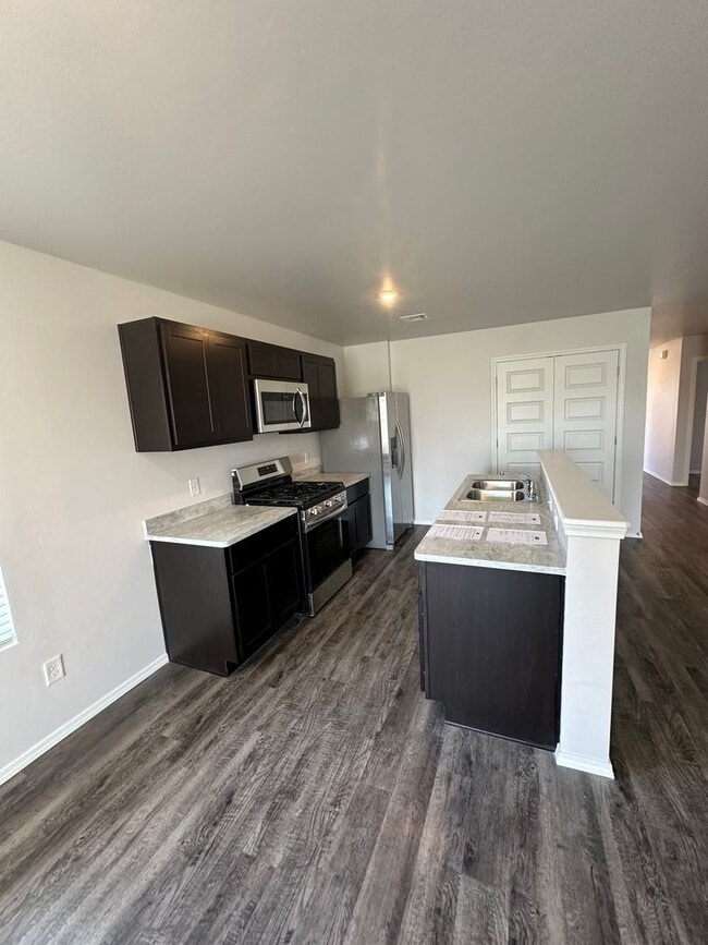 Photo - Now Pre-Leasing — Your Spacious 4 Bed, 2 Bath Home in Robertson’s Landing Awaits!