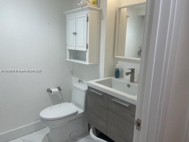 Photo - 20185 E Country Club Dr Unit 308