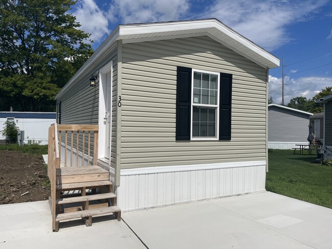 Photo - 6610 Lear Nagle Rd