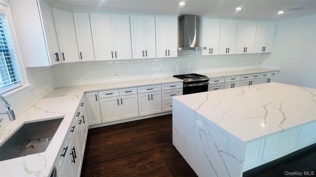 Building Photo - 38 Elmwood Ave Rental