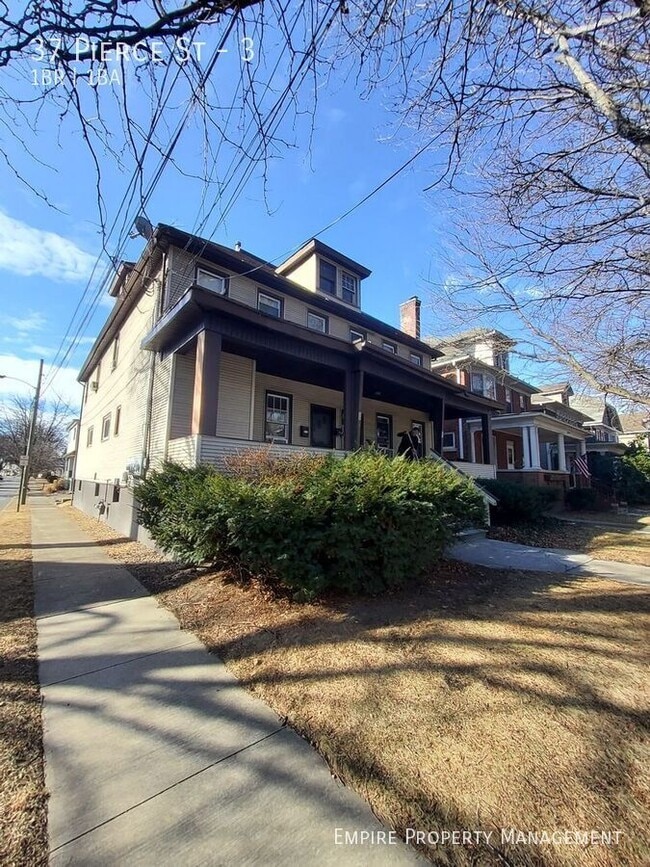 Building Photo - 37 Pierce St Unit 3 Rental