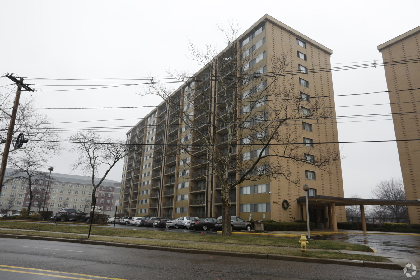 Photo - Rahway Plaza Apartments