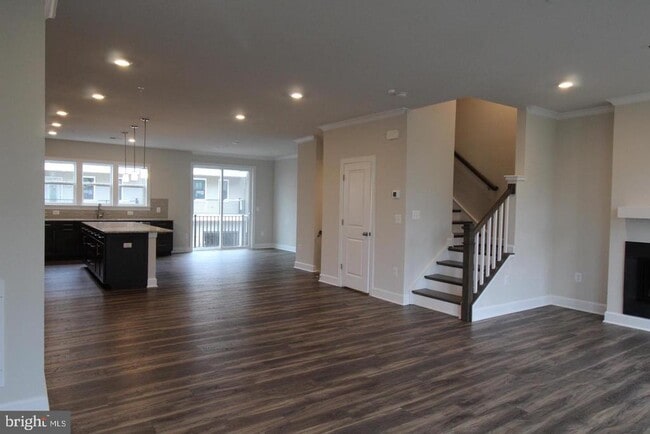 Photo - 22466 Foundation Dr Casa Adosada