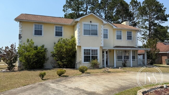 Photo - 1909 Stonehenge Dr