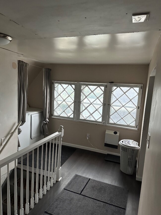 Photo - 6110 W Clinton Ave