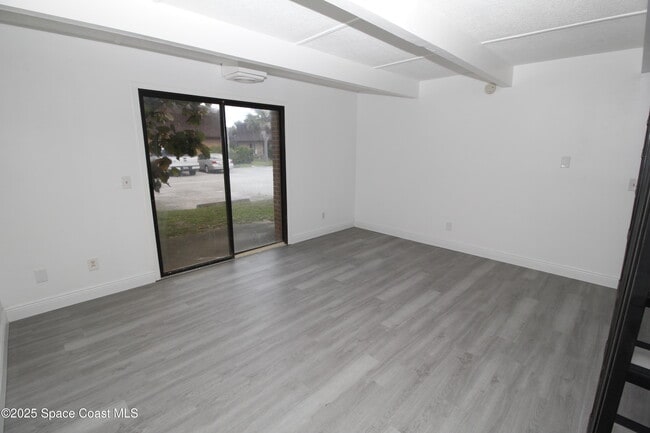 Photo - 3816 Overlook Dr