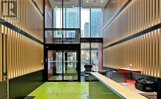 Photo - 357 King St W Unit 2505