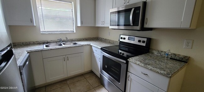 Photo - 1030 4th St Unit 3