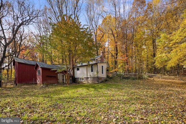 Photo - 41788 Stumptown Rd