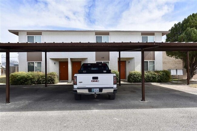 Building Photo - 113B Rhonda Dr Unit 113B