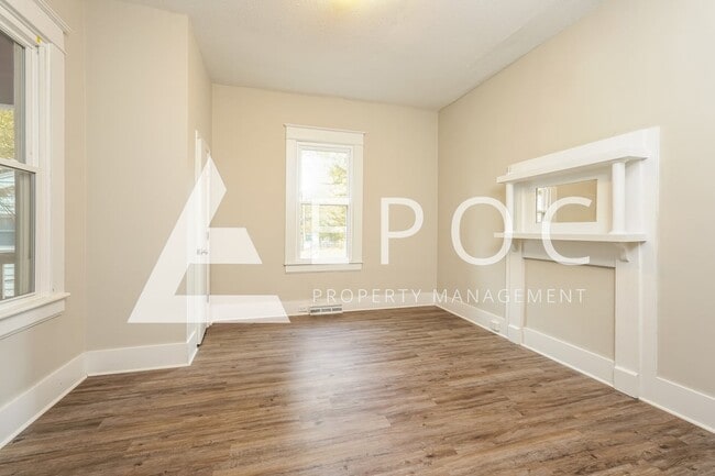 Photo - 705 Salisbury Ridge Rd