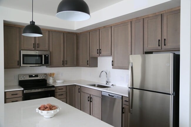 Photo - Boatworks Flats