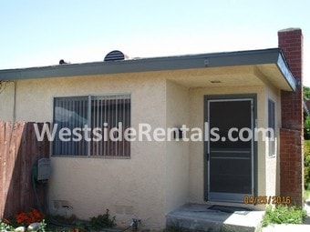 15414 Larch Ave Unidad Larch Front unit