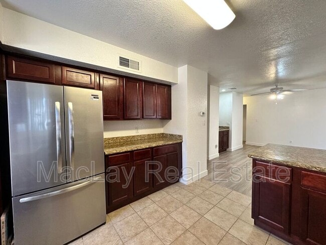 Photo - 8787 E Mountain View Rd Unit #1103