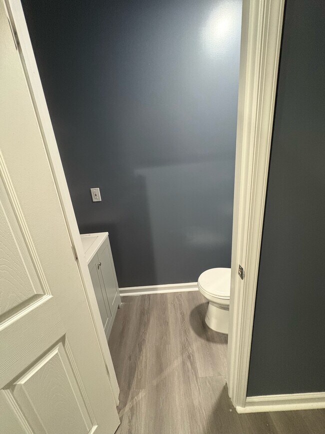 Photo - 636 E 29th St