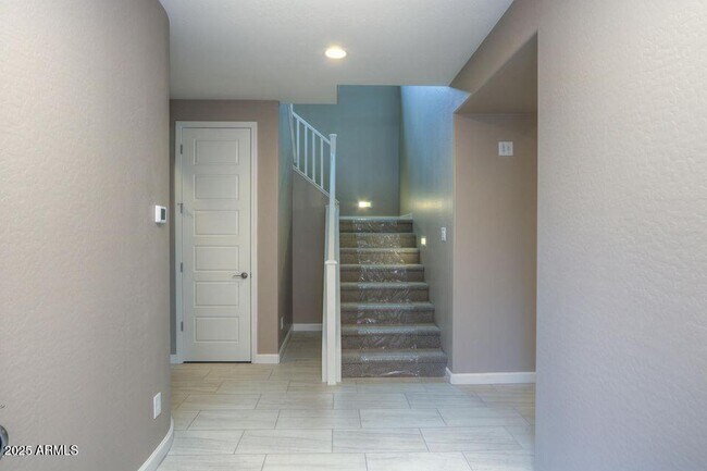 Photo - 1945 W Yellowstone Way