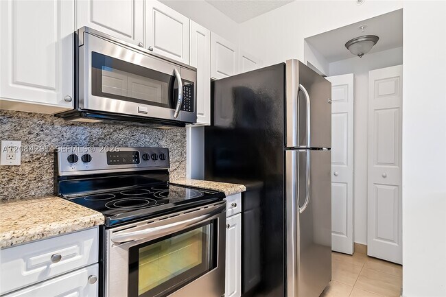 Photo - 17150 N Bay Rd Unit 2618