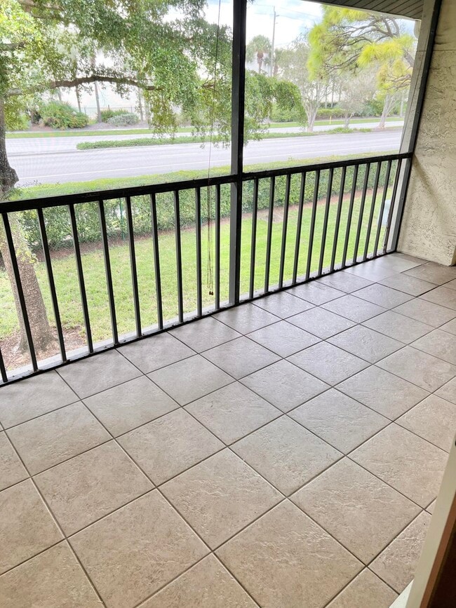 Photo - 6392 Chasewood Dr Unit G