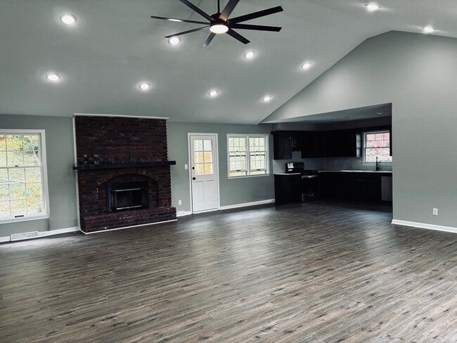 Photo - 6724 N Garfield Ave