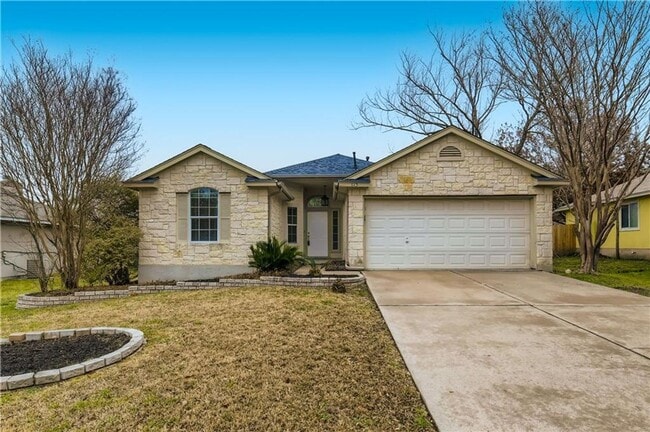 Building Photo - Newly Remodeled 3/2 House in Hutto