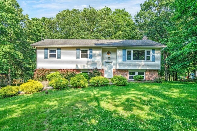 Photo - 128 Cedar Cliff Rd House