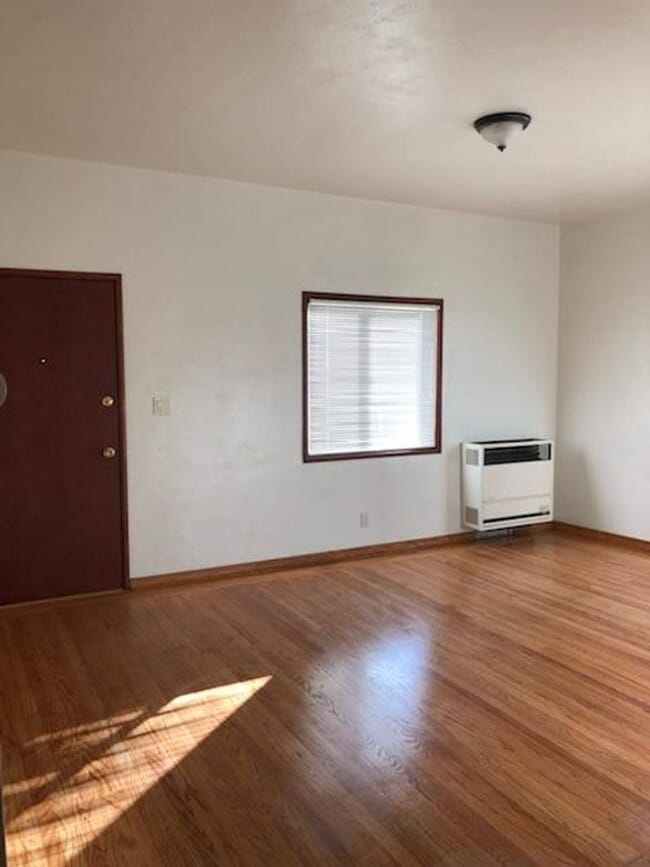 2109 Cedar St Unidad D