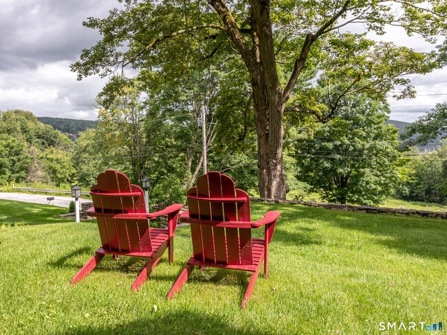 Photo - 61 Curtiss Rd