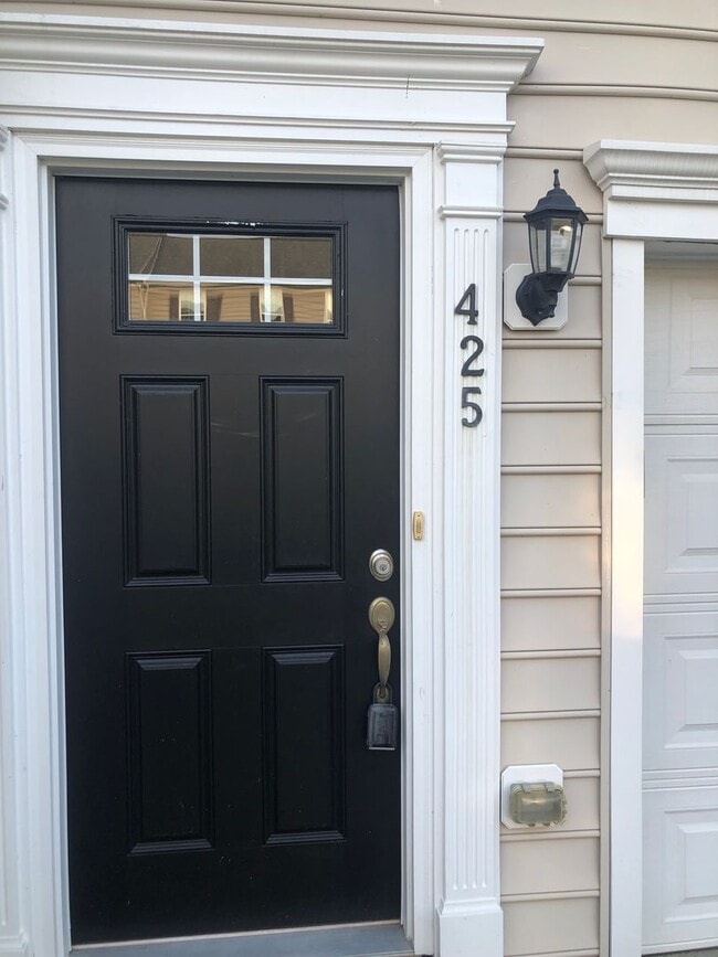 Photo - Spacious, Large, Luxury Hockessin, Delawar...