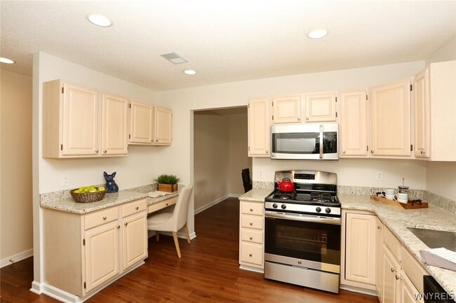 Photo - 4100 Stonegate #2 Ln