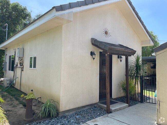 Building Photo - 8334 Quartz Ave Rental