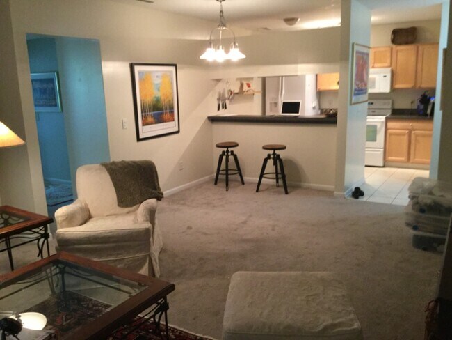 Photo - 1123 Joyce Ln