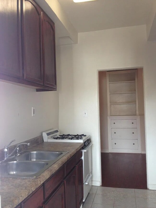 972 Marview Ave Unidad 0