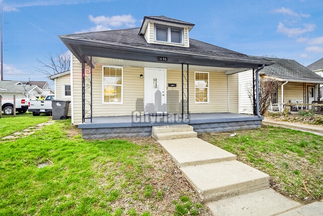 Photo - 1456 Kappes St